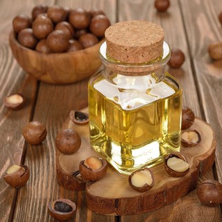 Macadamia nut oil 100 ml. รหัสสินค้า: 004173