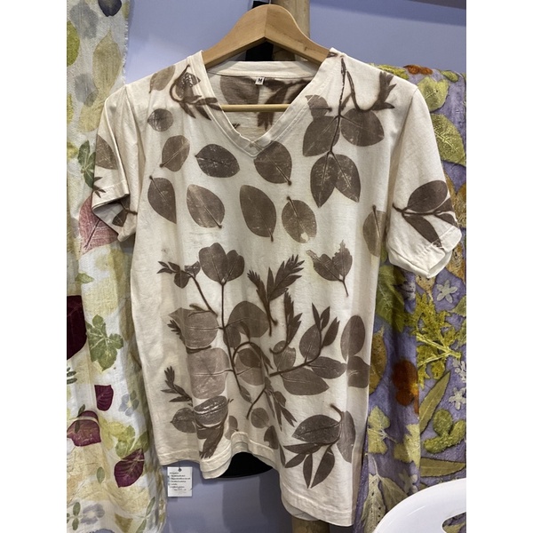 eco print เสื้อพิมพ์ลายไงไม้ธรรมชาติ