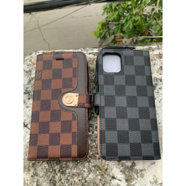 ฝาพับ (เคส 2 ด้าน) LV สําหรับ iPhone 11Promax/11/11pro/xsmax