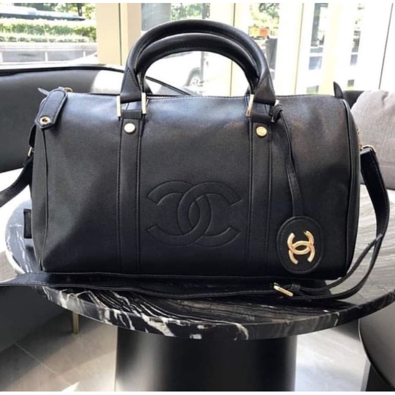 ✨พร้อมส่ง ไม่ต้องรอพรี ; กระเป๋าเดินทาง Chanel travel Boston PU Bag