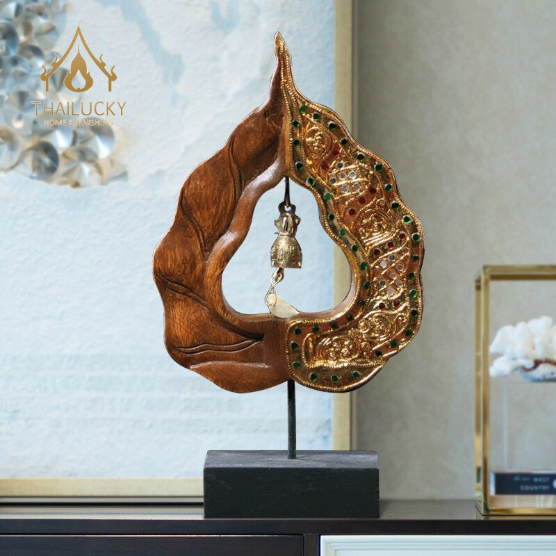 ไม้แแกะสลัก ใบโพธิ์ กระดิ่ง  ใบโพธิ์บนฐาน ไม้แกะสลักต้นโพธิ์ ของตกแต่ง ห้องรับแขก รีสอร์ท โพธิ์กระดิ่ง