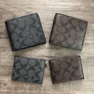 COACH Compact ID Wallet in Signature