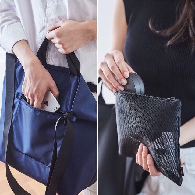 N018 กระเป๋าผ้าไนล่อน​ ใบใหญ่​ จะถือ​ หรือสะพายก้อได้​ งานดีนะคะ