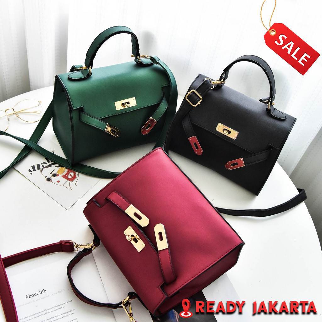 กระเป๋าสะพายข้างผู้หญิง KVC7032 VC85055 BQ1586 GT1106 LT1098 B753 DJ2399 TC-119 2321 5548 564 KPC703