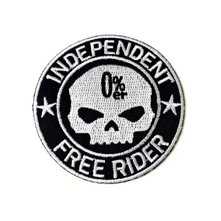 INDEPENDENT 0% หัวกระโหลก วงกลมพื้นดำ Biker ไบค์เกอร์ งานเท่ห์ๆ ตัวรีดติดเสื้อ ตัวรีด (Size M) อาร์มรีด อาร์มรีดติดเสื้อ