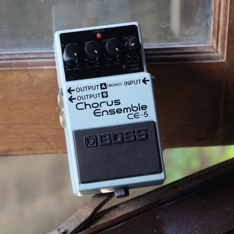 เอฟเฟคกีต้าร์ Boss CE-5 Chorus Ensemble