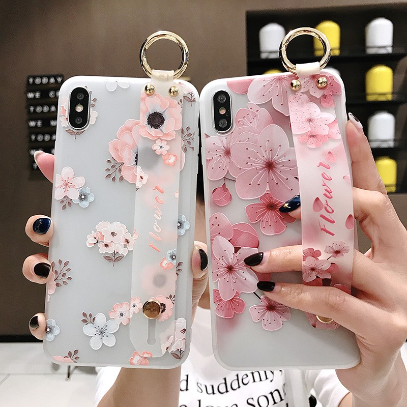 แฟชั่น สายรัดข้อมือ ดอกไม้ใหญ่ เคส iPhone 13 pro max 12 pro max 12 mini 11 pro max xs max xr 7plus 8 plus se 2020 6s plus 6 plus CASE tpu ซิลิก้าเจล เปลือกนิ่ม