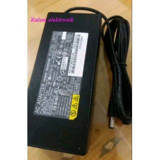 Fujitsu ADAPTER 19V 4,5A