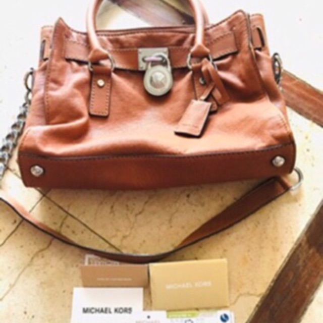 กระเป๋า mk แท้ 12นิ้ว ซื้อจากshopเกาหลี อปก ครบตามรูป