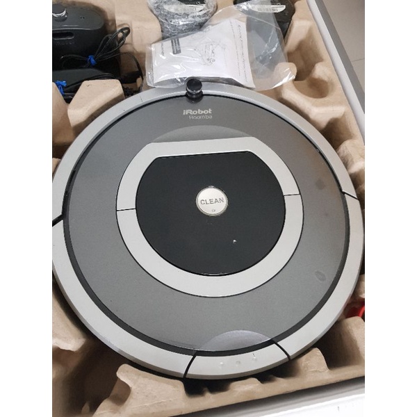 หุ่นยนต์ดูดฝุ่น irobot780