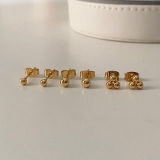 Gold Dot stud earrings (14k + stainless steel) - ต่างหูหมุดสแตนเลสสีทอง