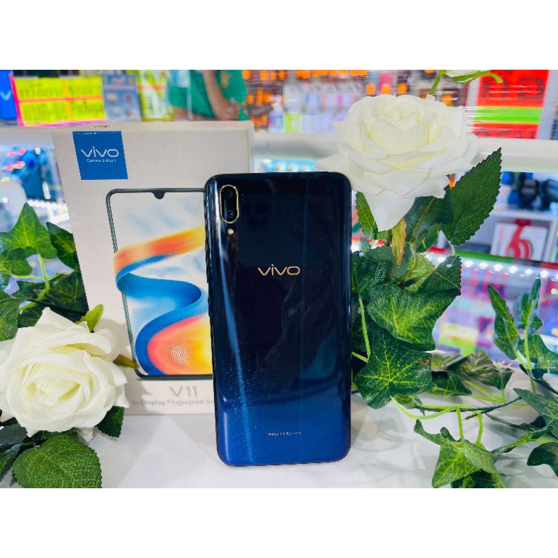 VIVO V11 RAM6 ROM128 สภาพสวยมาก มีกล่องและชุดชาร์จแท้ให้