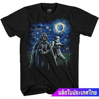 เสื้อยืดอินเทรนด์ผู้ชายอินเทรนด์ผู้หญิงสตาร์วอร์ส ผู้ชาย STAR WARS Darth Vader And Stormtrooper Starry Night Mens Adult