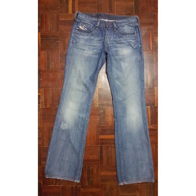 กางเกงยีนส์diesel มือสอง