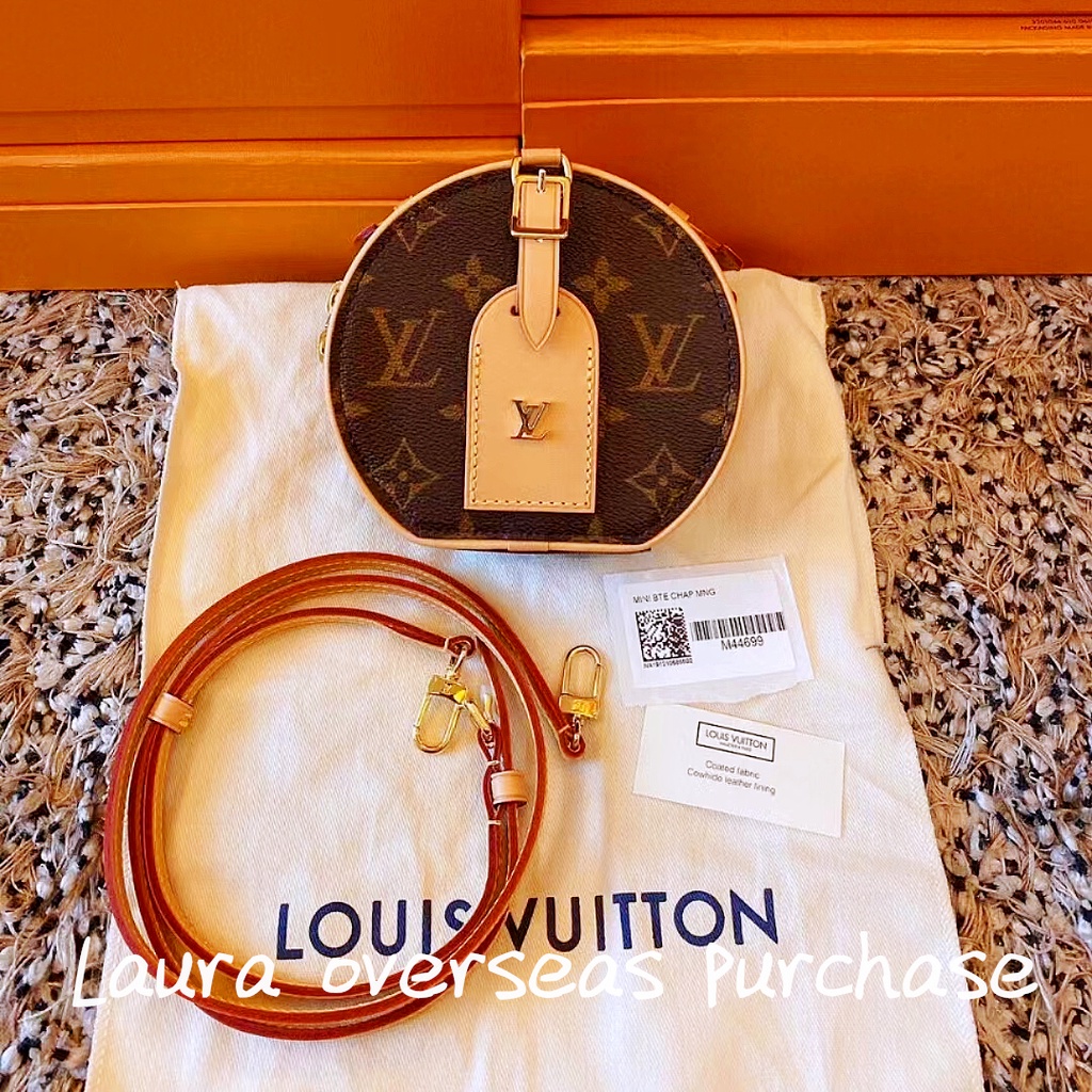 พรีออเดอร์ สินค้าใหม่ของแท้，Louis Vuitton，BOITE CHAPEAU MINI BAG，กระเป๋าสะพายข้าง，กระเป๋าสะพาย，LV