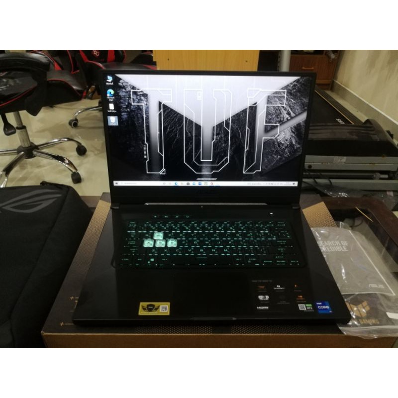 ขาย asus tuf dash f15 มือสอง สภาพเหมือนใหม่