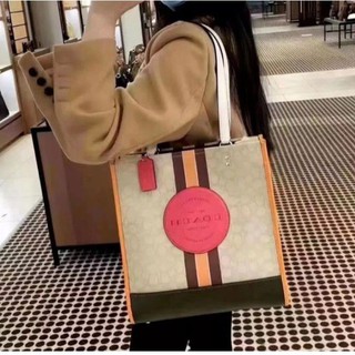 🎀 (สด-ผ่อน) Coach 1917 Dempsey Tote In Signature Jacquard With Stripe And Coach Patch สี ELECTRIC PINK