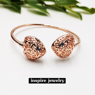 Inspire Jewelry ,กำไลรูปหัวใจฉลุ หันหน้าชนกัน ใส่ง่ายฟรีไซด์ ตัวเรือนหล่อด้วยทองเหลือง ชุบทองชมพู เปิดปิดง่าย งานขายดี