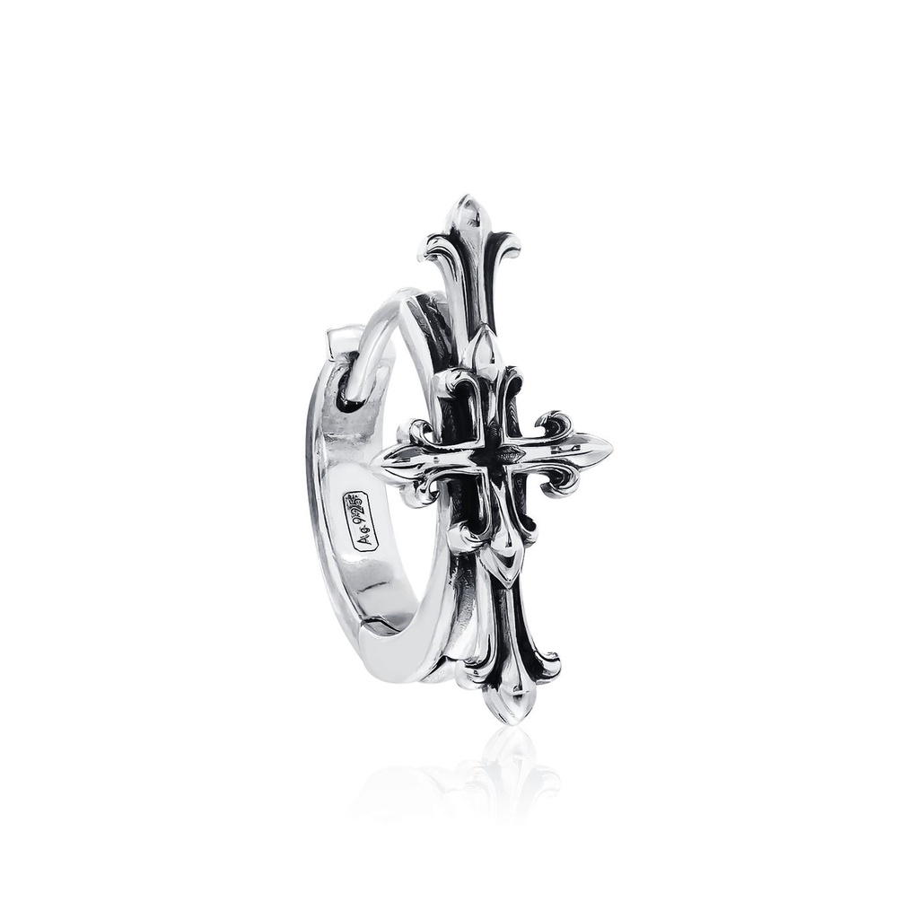AKE AKE Grand Cross Huggie Earring ต่างหูห่วงเงินแท้925 แกะมือขัดเงาลงดำขับลาย *จำหน่ายเป็นชิ้น/ข้าง