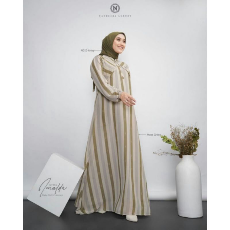 Imelda ชุดเดรส โดย NADHEERA LUXURY