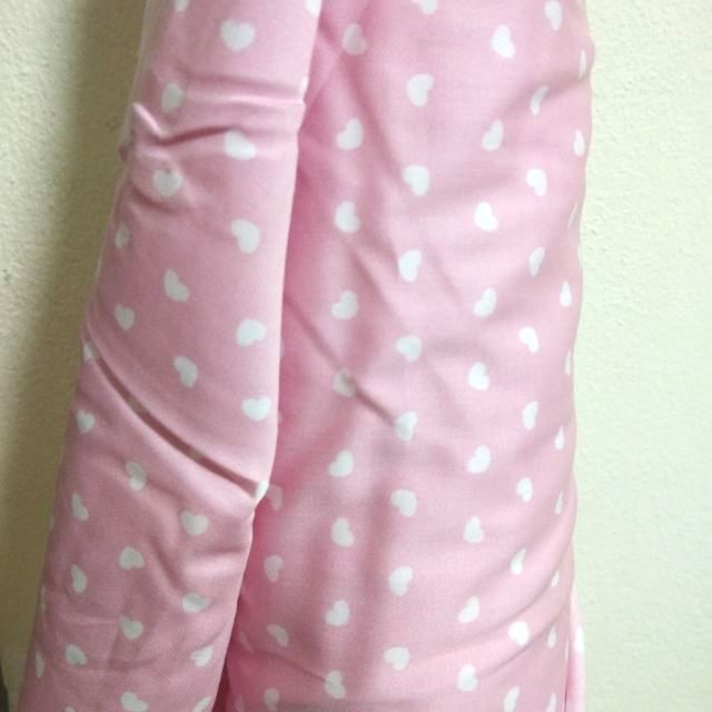 ผ้าคอตตอน 100% สีชมพูนม ลายหัวใจขาว หน้ากว้าง58" [FCP]