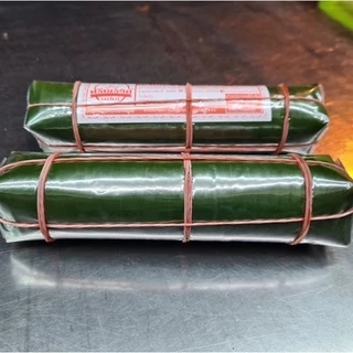 แหนมหนังหมูปรุงรสห่อใบตอง