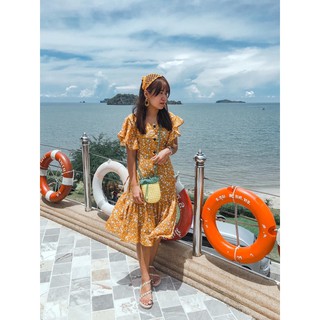 เดรสสีเหลืองระบาย ใส่ครั้งเดียว