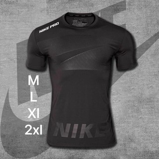 Nike เสื้อออกกำลังกาย