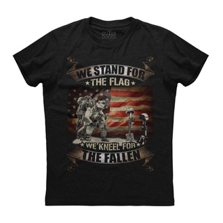 ขายดี!เสื้อยืดลําลอง พิมพ์ลายธง We Stand The Flag We Kneel The Fallen สําหรับผู้ชายS-5XL