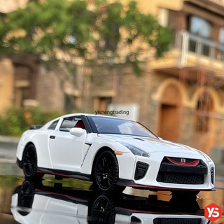 🔥ส่งไวจากไทย🔥 โมเดลรถยนต์เหล็กขนาดเล็ก 1:32 Nissan GTR Fast Furious