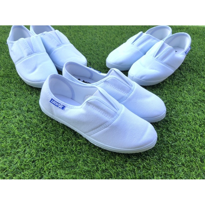รองเท้าผ้าใบสีขาว รองเท้าผ้าใบสีขาวล้วน-ดำล้วน Leost นุ่ม ใส่สบาย สีขาว รองเท้าผ้าใบแม่บ้าน ลำลองสีขาว กังฟู