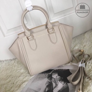 CHARLES &amp; KEITH HANDBAG (outlet) สีครีม