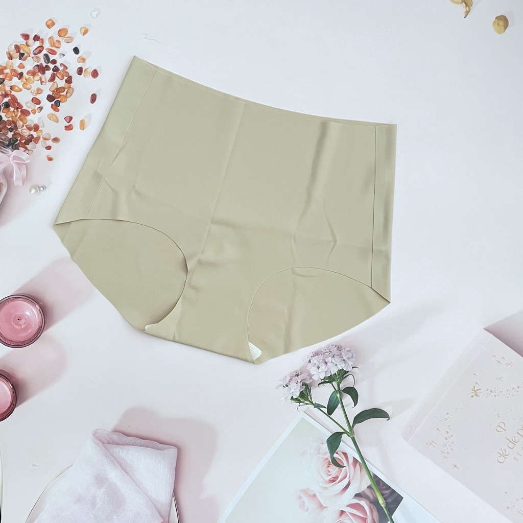 LARISSA BASIC PANTY  กางเกงในไร้ขอบ กางเกงในล่องหน ไม่บาดขอบขา - รูปที่ 4