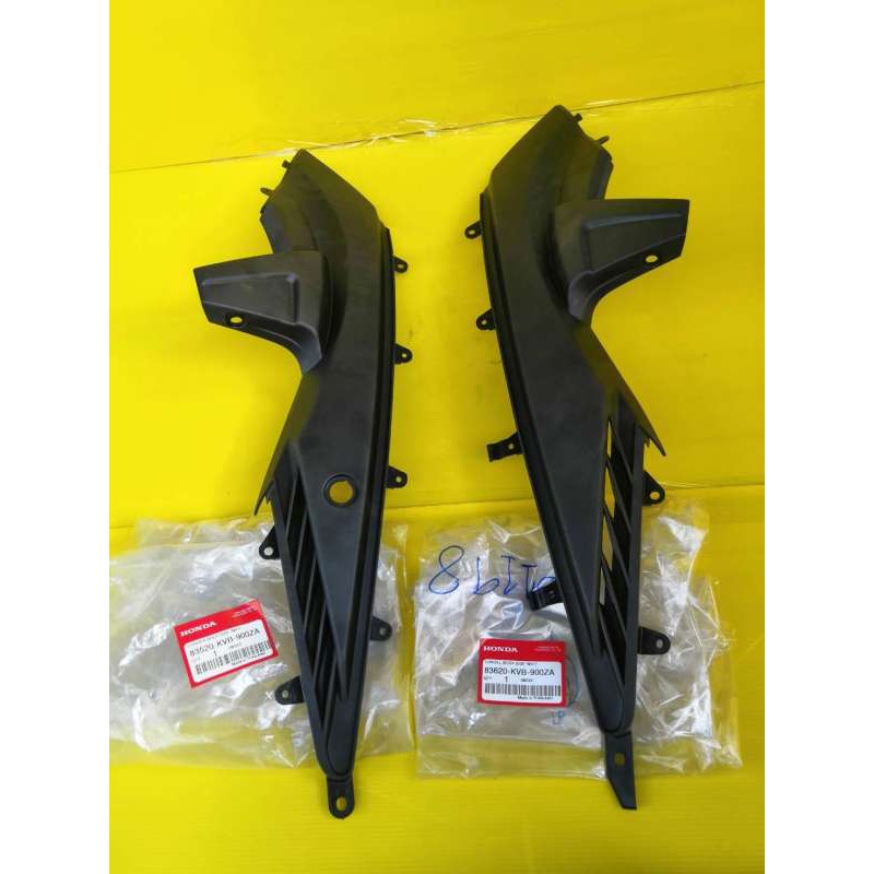 ต่อชุดสีคลิก110ตัวเก่า รุ่นคาบู แท้เบิกศูนย์ HONDA ได้ 2 ชิ้นตามภาพ ส่งให้ฟรี