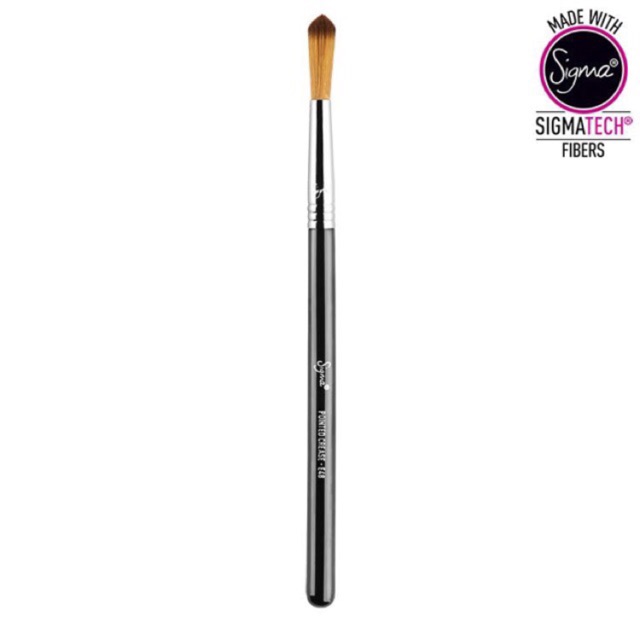 ⚡️จัดส่งทันที⚡️ 🔥SALE🔥 Sigma Beauty - E48 - POINTED CREASE BRUSH