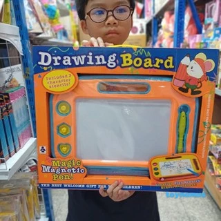 Toynamus กระดานแม่เหล็ก เขียนลบได้ magnetic muilt-color drawing board มีตัวปั้มหลายแบบนะคะ