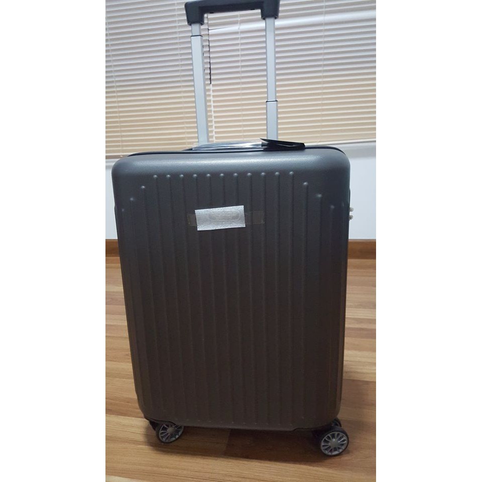 กระเป๋าเดินทาง CAGGIONI 18" SCB