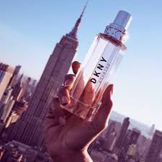 DKNY Stories for Women EDP. 4 ml. น้ำหอมจิ๋ว พกพา