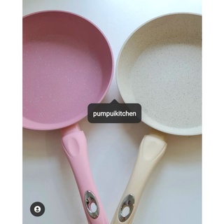 กระทะเคลือบหินอ่อน 24cm  ด้ามจับซิลิโคน กระทะ Marble stone frying pan