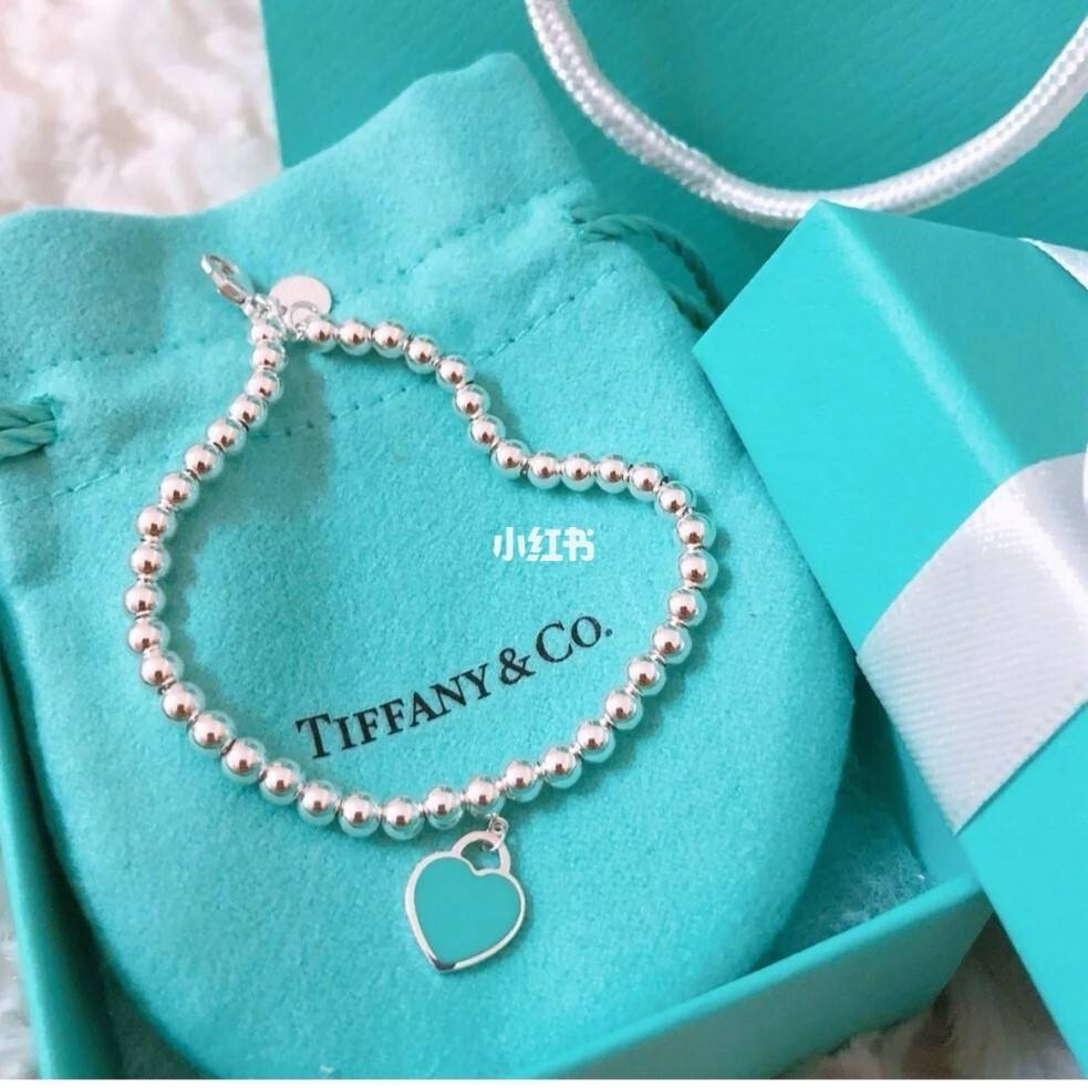 Tiffany &amp; Co สร้อยข้อมือ รูปหัวใจ สีฟ้า