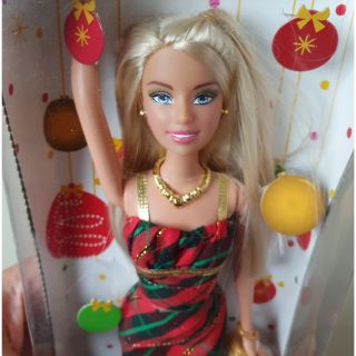 Barbie "Holiday Party" Doll #M3541 New in Box (2008) กล่องมีรอยจากการขนส่ง