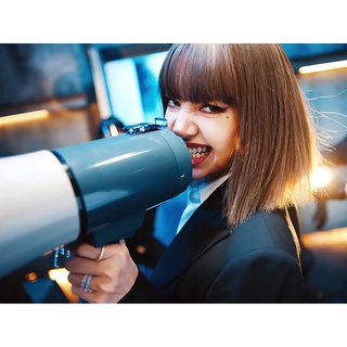 โปสเตอร์ ลิซ่า Lisa Lalisa แบล็กพิงก์ Blackpink Poster โปสเตอร์ติดผนัง แต่งผนัง แต่งบ้าน  รูปภาพติดห้อง โปสเตอร์ติดห้อง