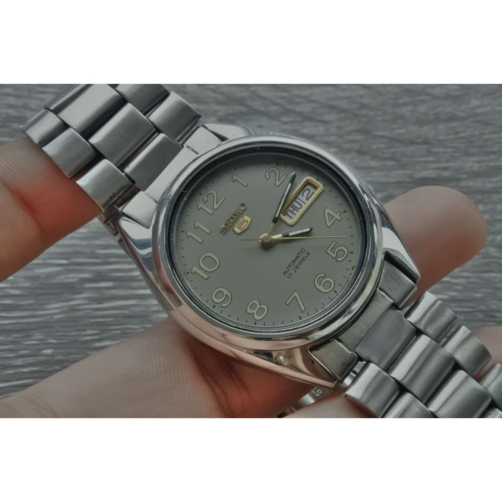 นาฬิกา Seiko Vintage ผู้ชาย Automatic สายสแตนเลส แท้มือสองญี่ปุ่น สภาพสวย 7009 3181 Seiko5 หน้าปัด 36mm