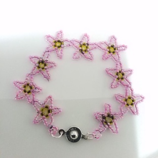 กำไลลูกปัด ลายดาว pink star สวยหวาน น่ารักมาก