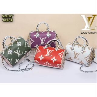 ใหม่ล่าสุด Louis Vuitton  12"