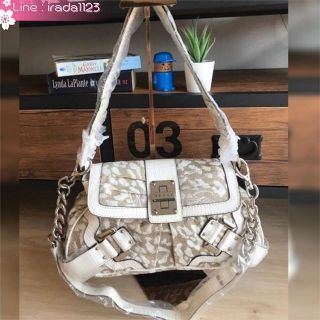 GUESS CHEETAH HANDBAG (L) ของแท้ ราคาถูก