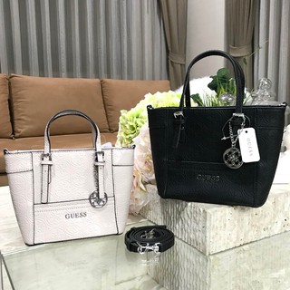 GUESS MINI CROSS BODY BAG 2018 กระเป๋าถือหรือสะพายรุ่นใหม่ล่าสุดจาก GUESS FACTORY