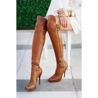 Leather Over Knee Gucci Gold Studs Boots บู้ท เหนือเข่า ร้อน หนาว ได้หมด หนังแท้ พร้อมถุง/ใช้แล้ว