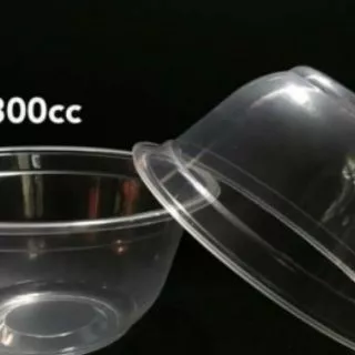 ถ้วยพลาสติก ขนาดความจุ300cc. ถ้วยใส ใส่อาหาร แล้วสามารถทิ้งได้เลย แพคละ100ชิ้น