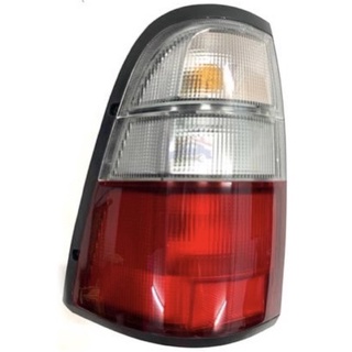 ไฟท้าย Isuzu TFRปี 1999-2000-2001 ดราก้อนอาย ฝา ขาว ขาว แดง พร้อมขั้วไฟ+หลอดไฟสินค้าผลิตจากไทย
